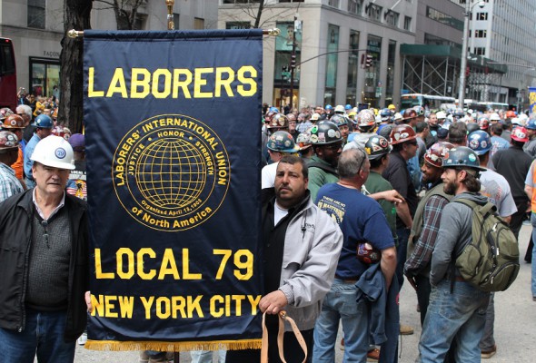 Construction Workers Attend Memorial Mass
